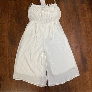 King’s road Elegant White Jumpsuit  Pleated Women's Size Xl beach wear